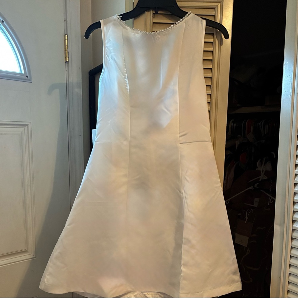 N w/o T White A-Line Sleeveless Dress w/ pearl trim & asymmetrical bow size M